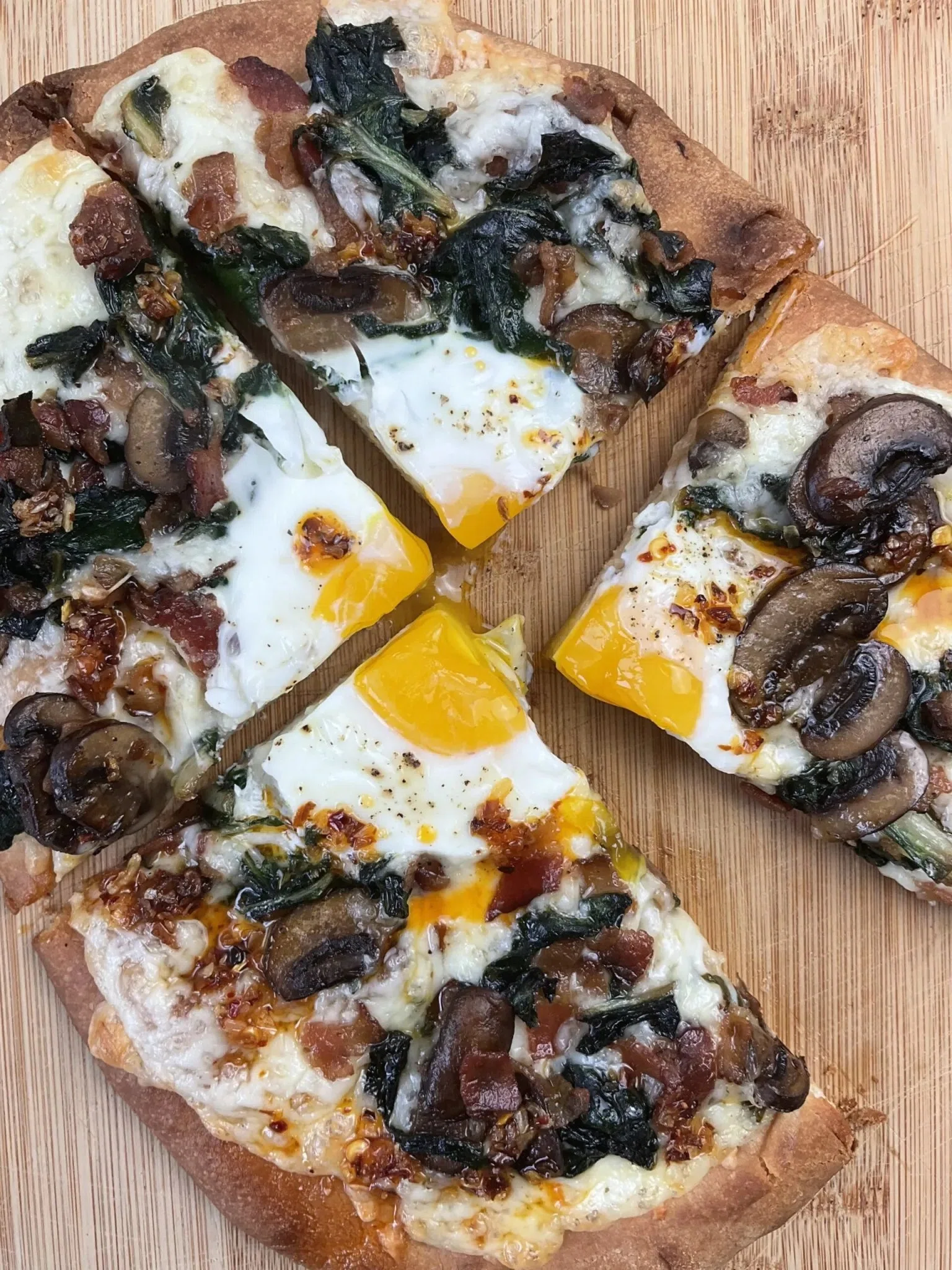 Breakfast Naan Pizza with Bacon, Mushrooms & Greens