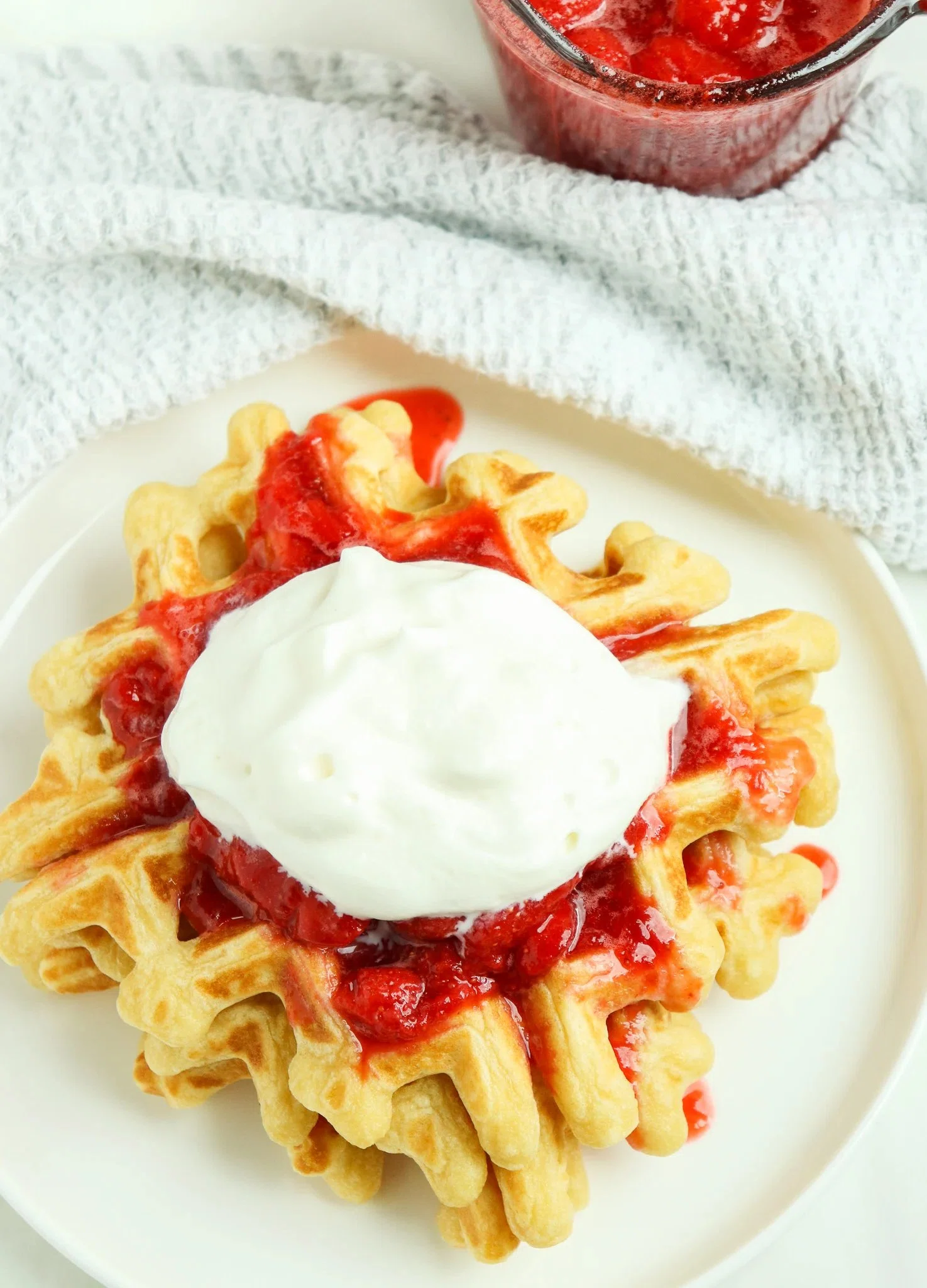 Easy Homemade Waffles 