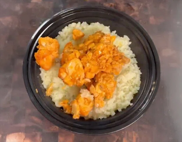 High Protein Low Cal Sriracha Honey Glazed Salmon Bowls