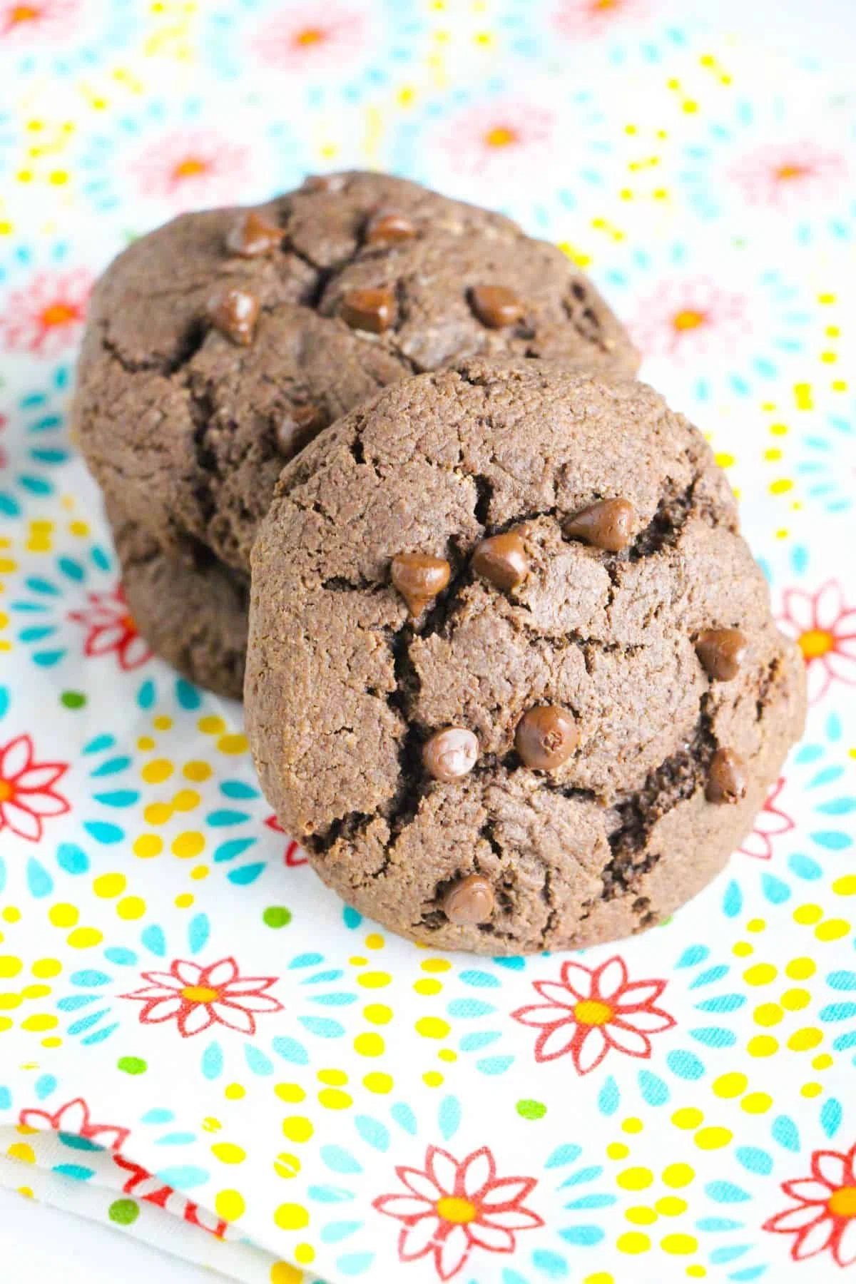 Chocolate Stuffed Cookies