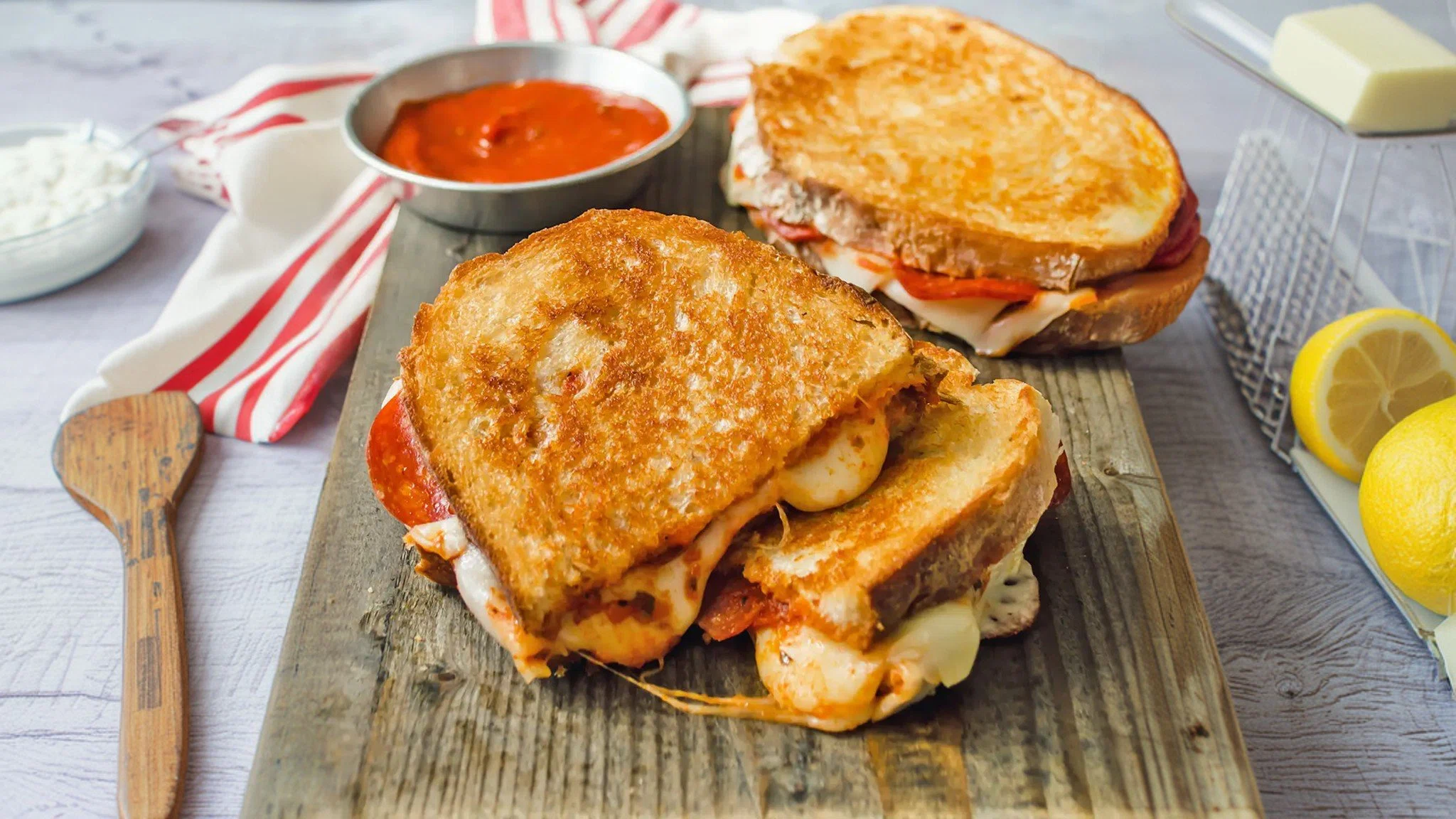 Oven-Baked Pizza Grilled Cheese Sandwiche