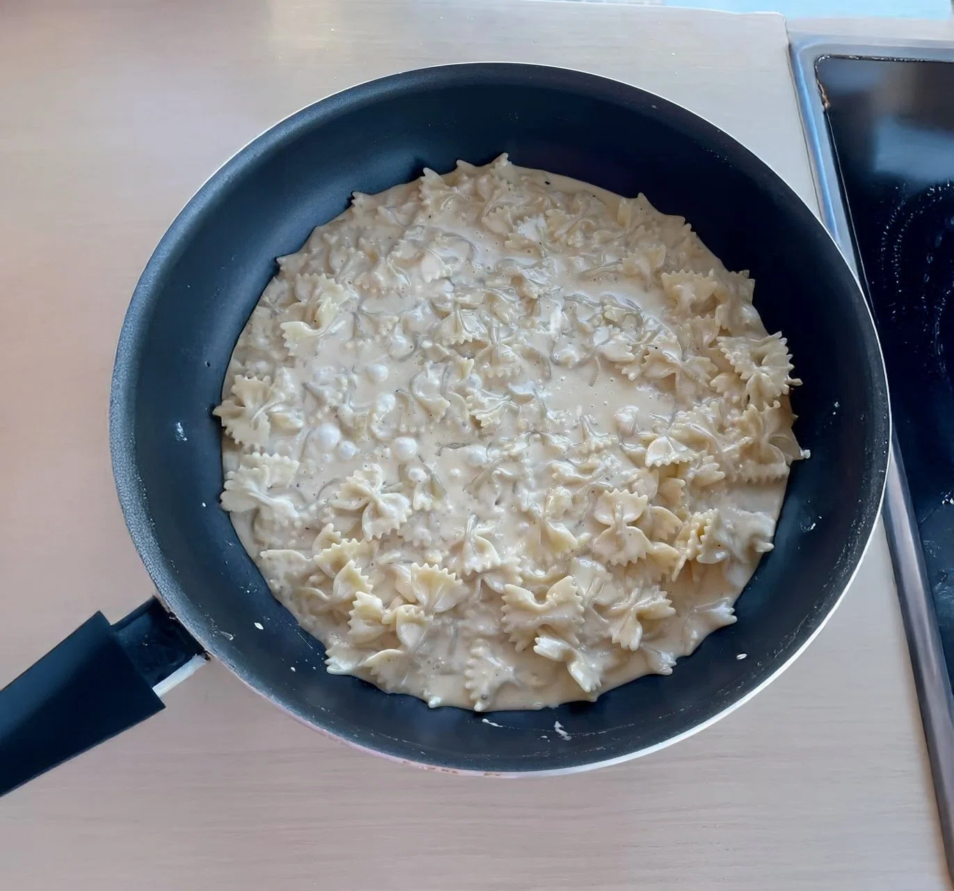 Caramelized Onion Alfredo Pasta