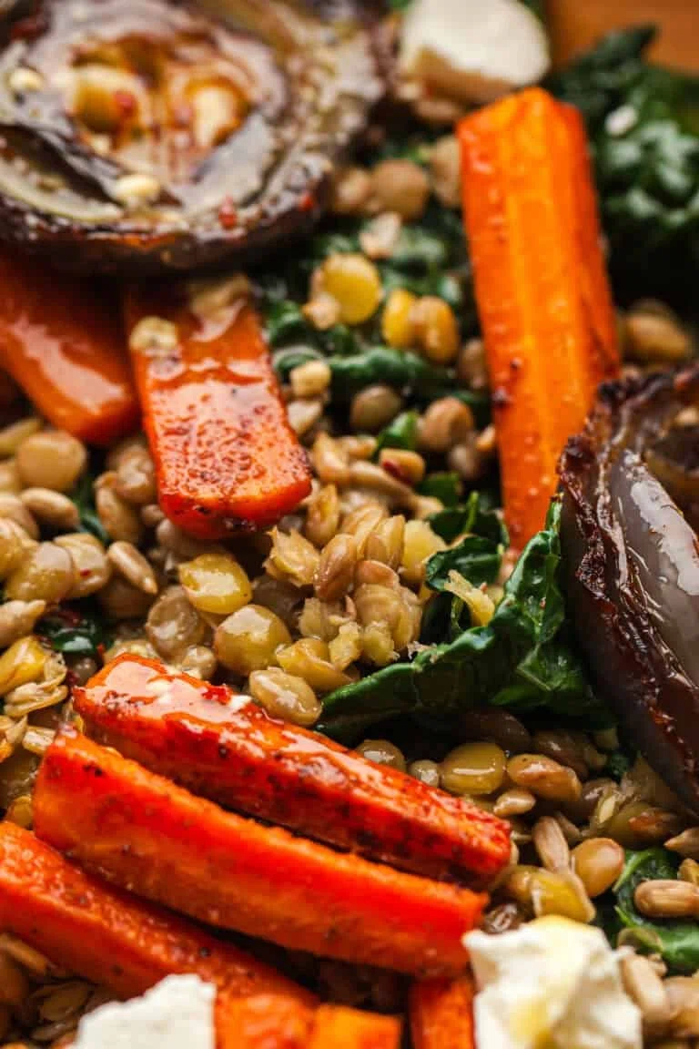 Kale Lentil Salad with Roasted Vegetables 