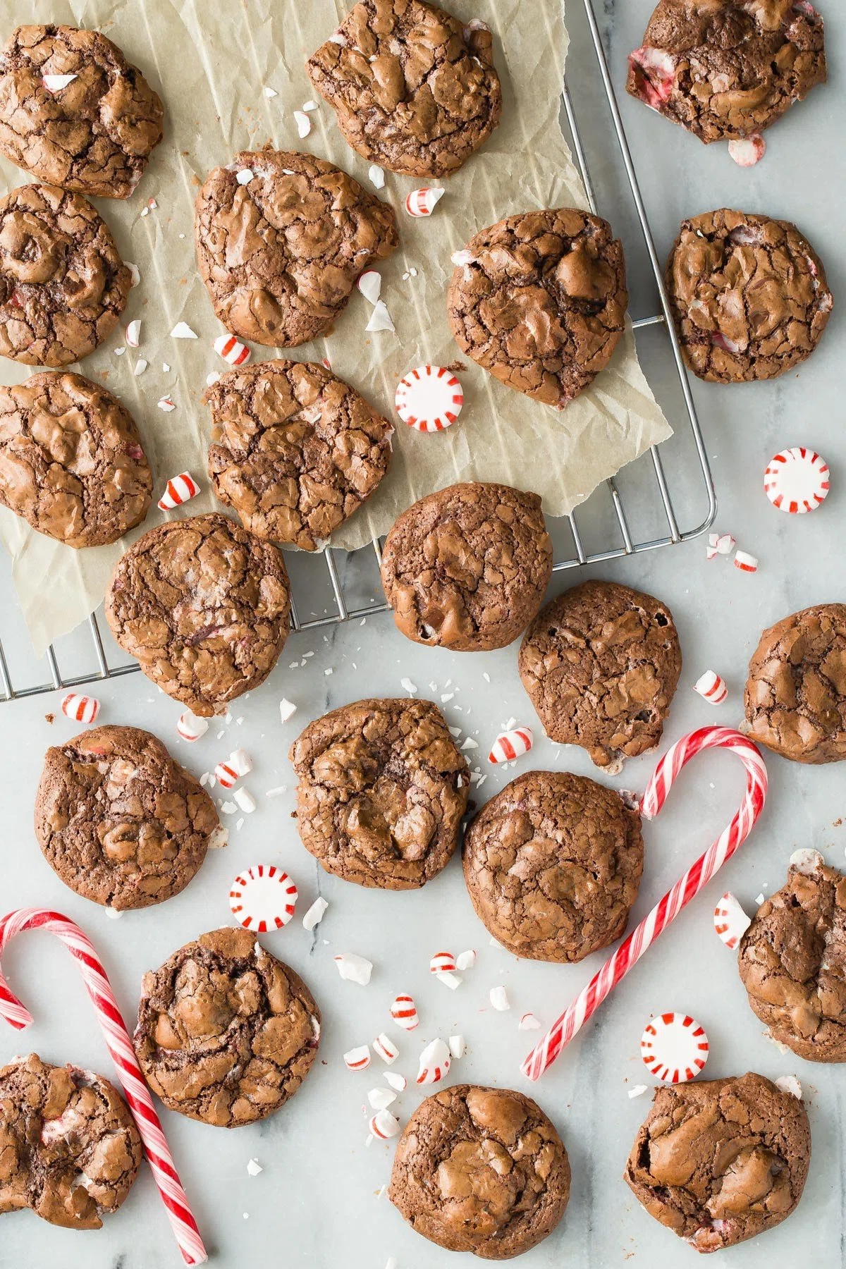 Peppermint Brookies (Brownie Cookies)