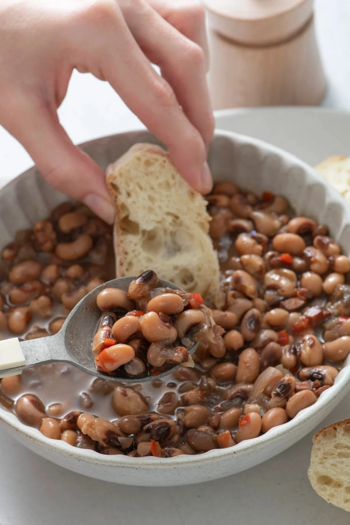 Slow Cooker Black-Eyed Peas