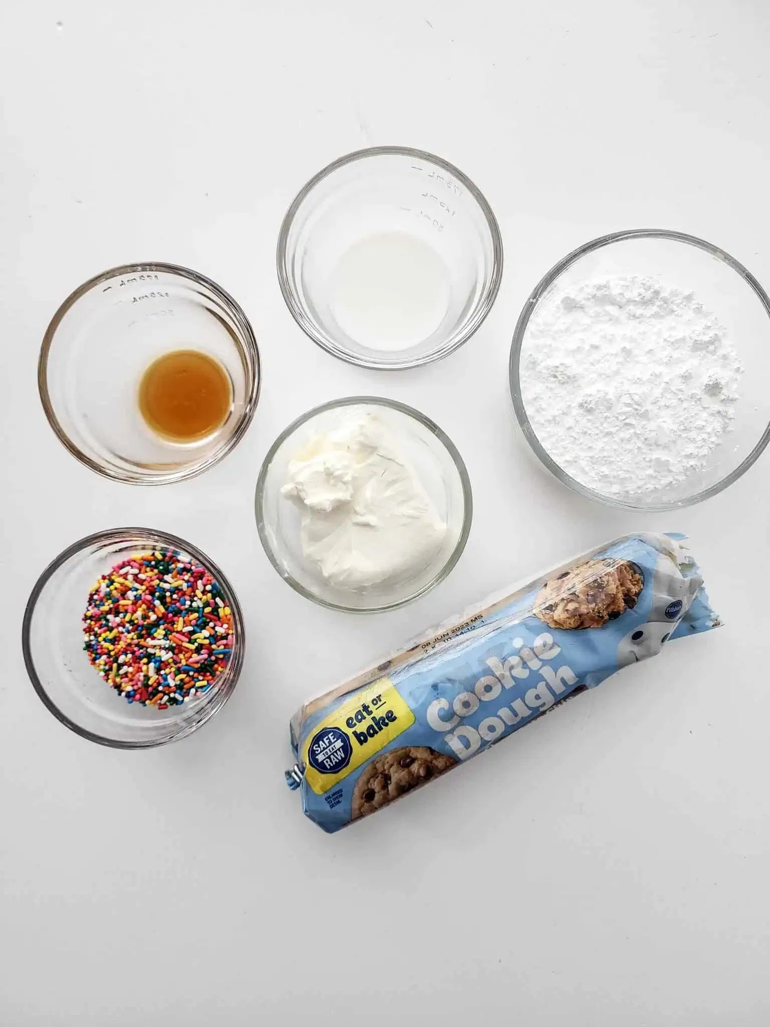 5 Ingredient Funfetti Sugar Cookie Sandwiches