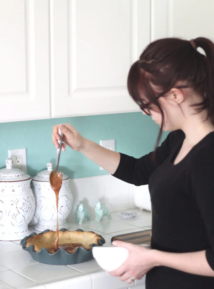 Coconut Cream Pie With Macadamia Nut Caramel