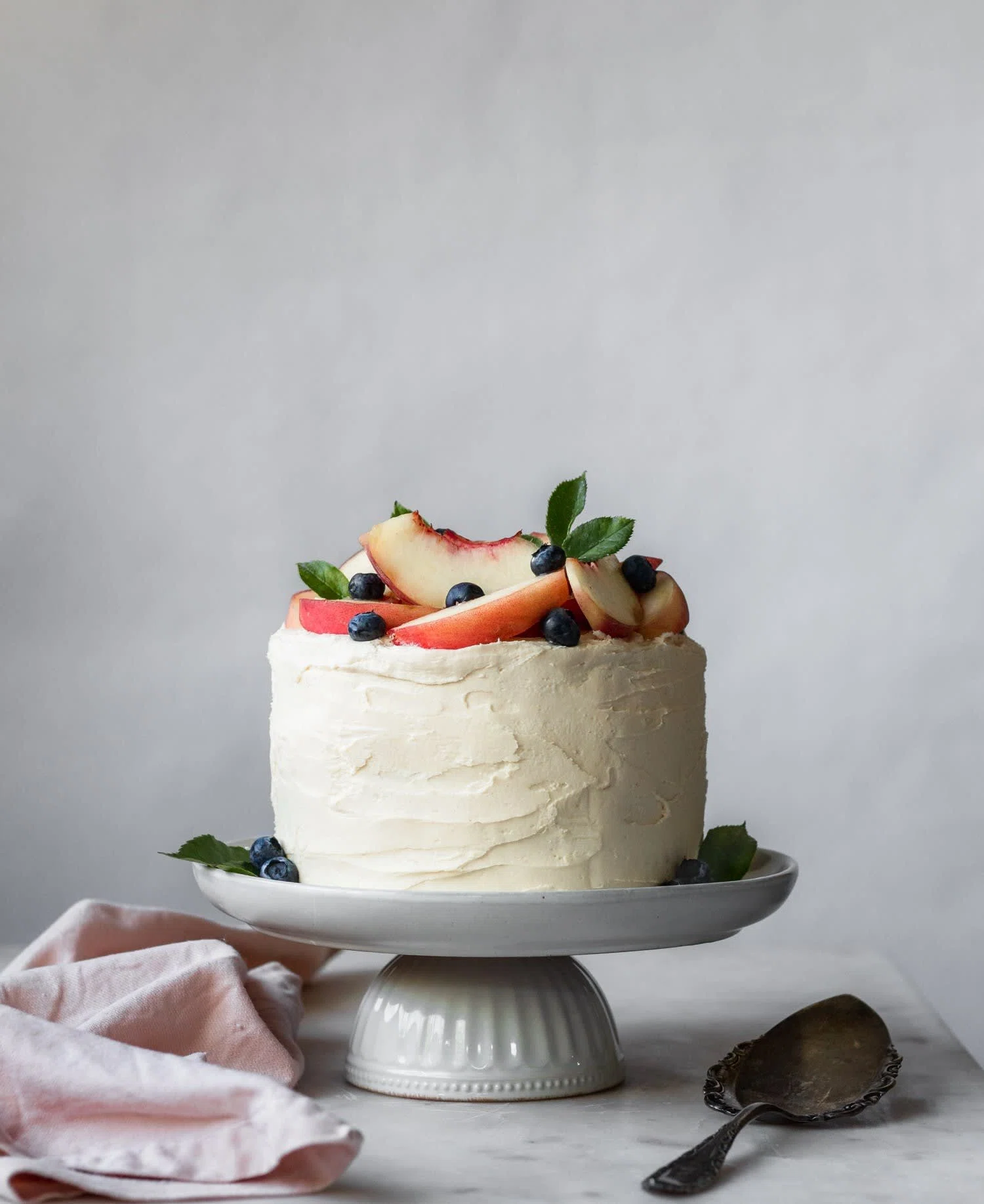 Vanilla Cake With Peach Filling & Caramelized White Chocolate Buttercream