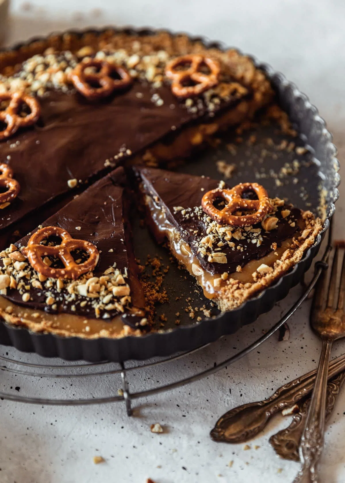 Chocolate Caramel Tart With Pretzel Crust