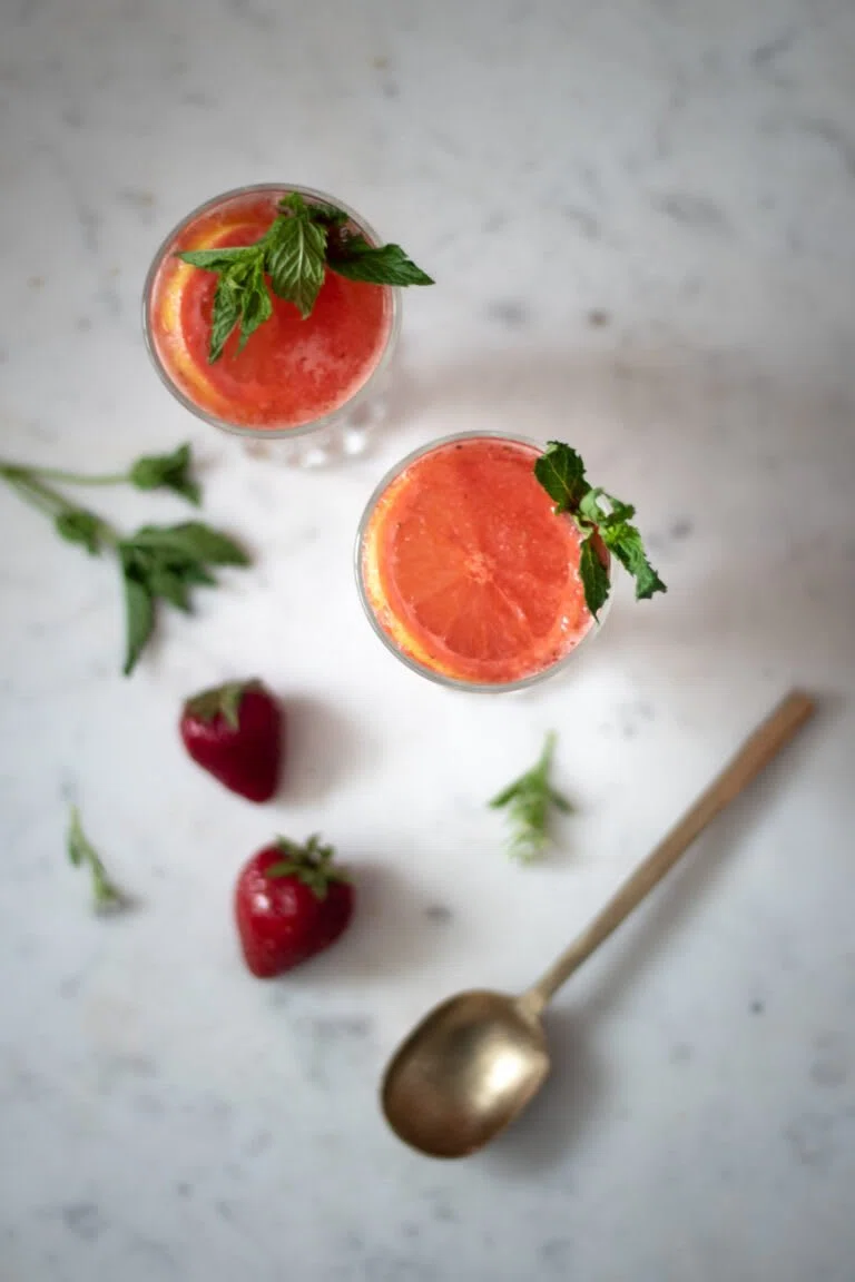 Sparkling Strawberry Bourbon Lemonade