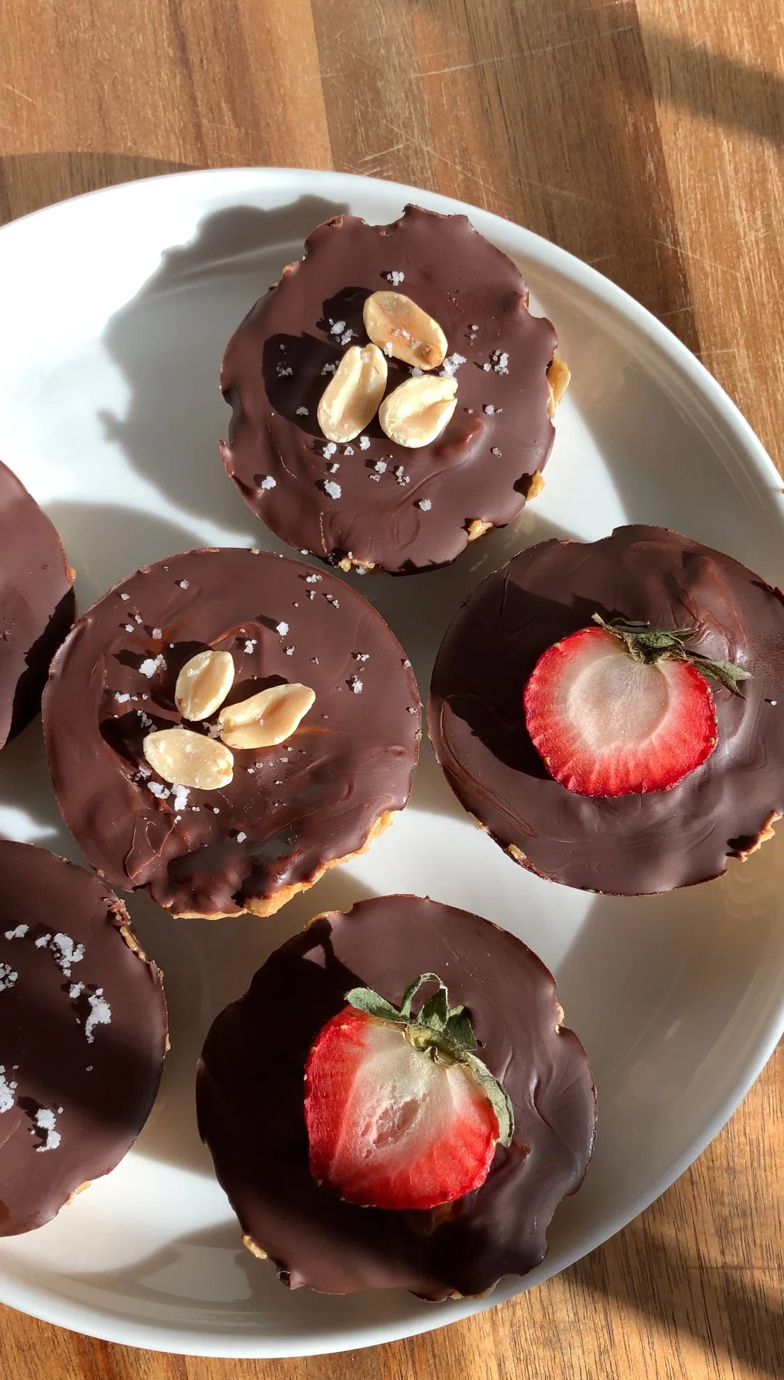 Peanut Butter & Jelly Oat Cups