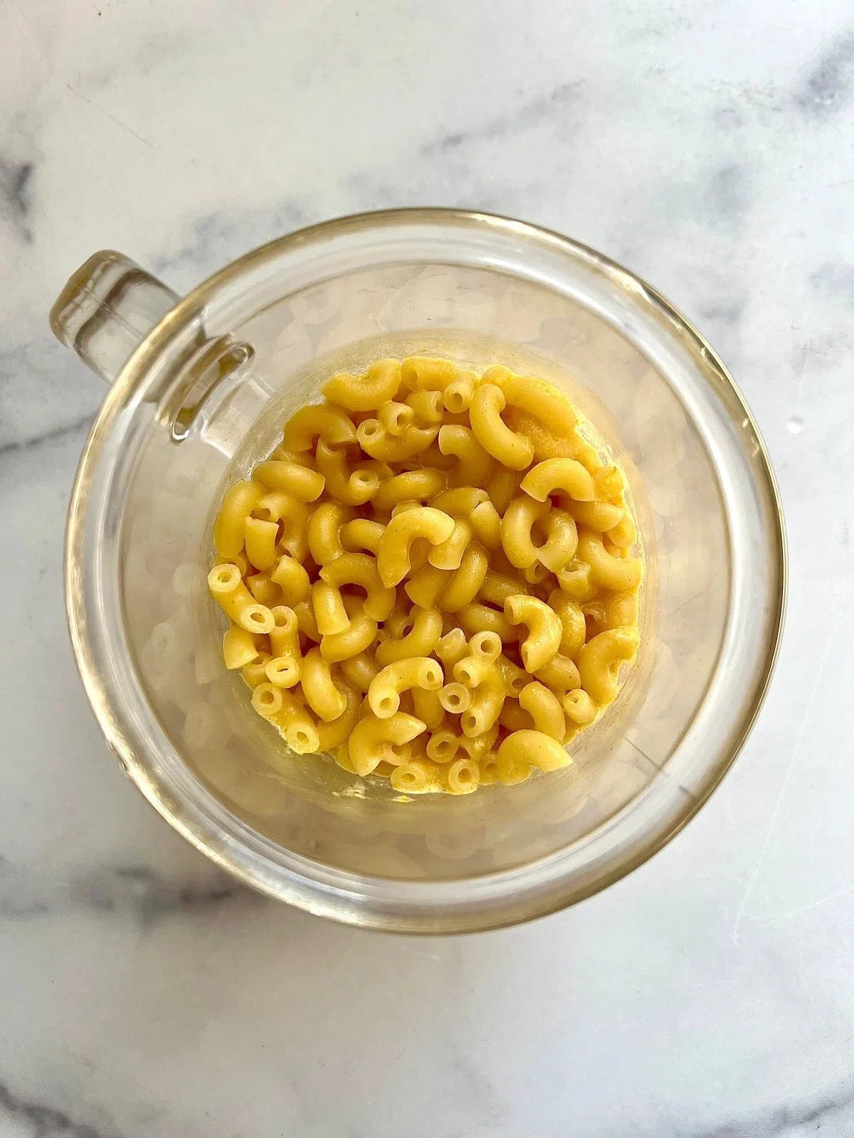 Pumpkin Mac and Cheese in a Mug