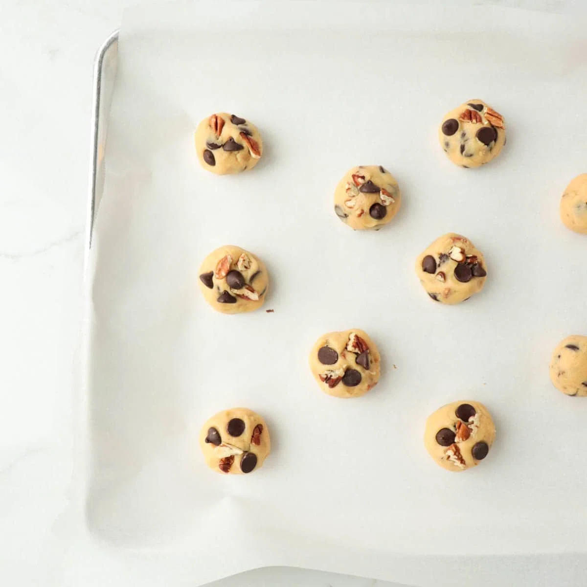 Soft Chocolate Chip Cookies