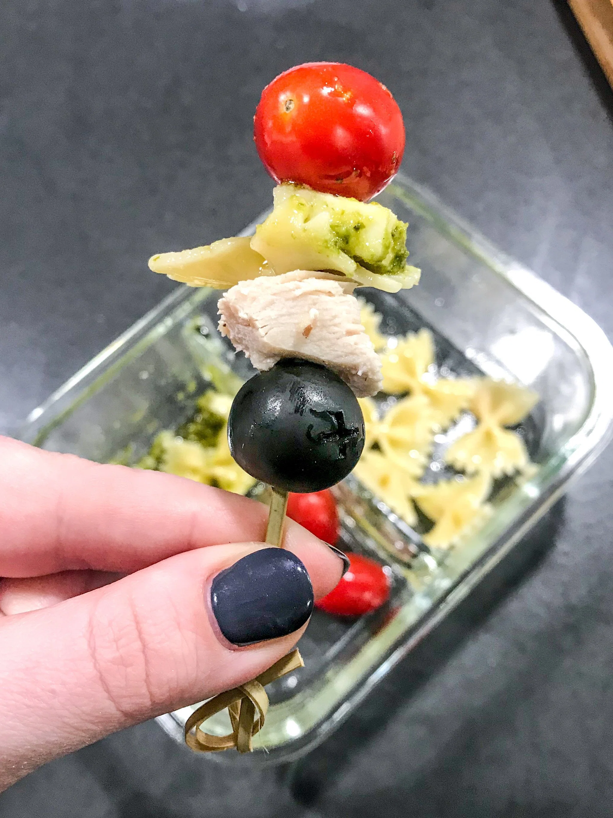 DIY Chicken Pesto Pasta Skewers Meal Prep