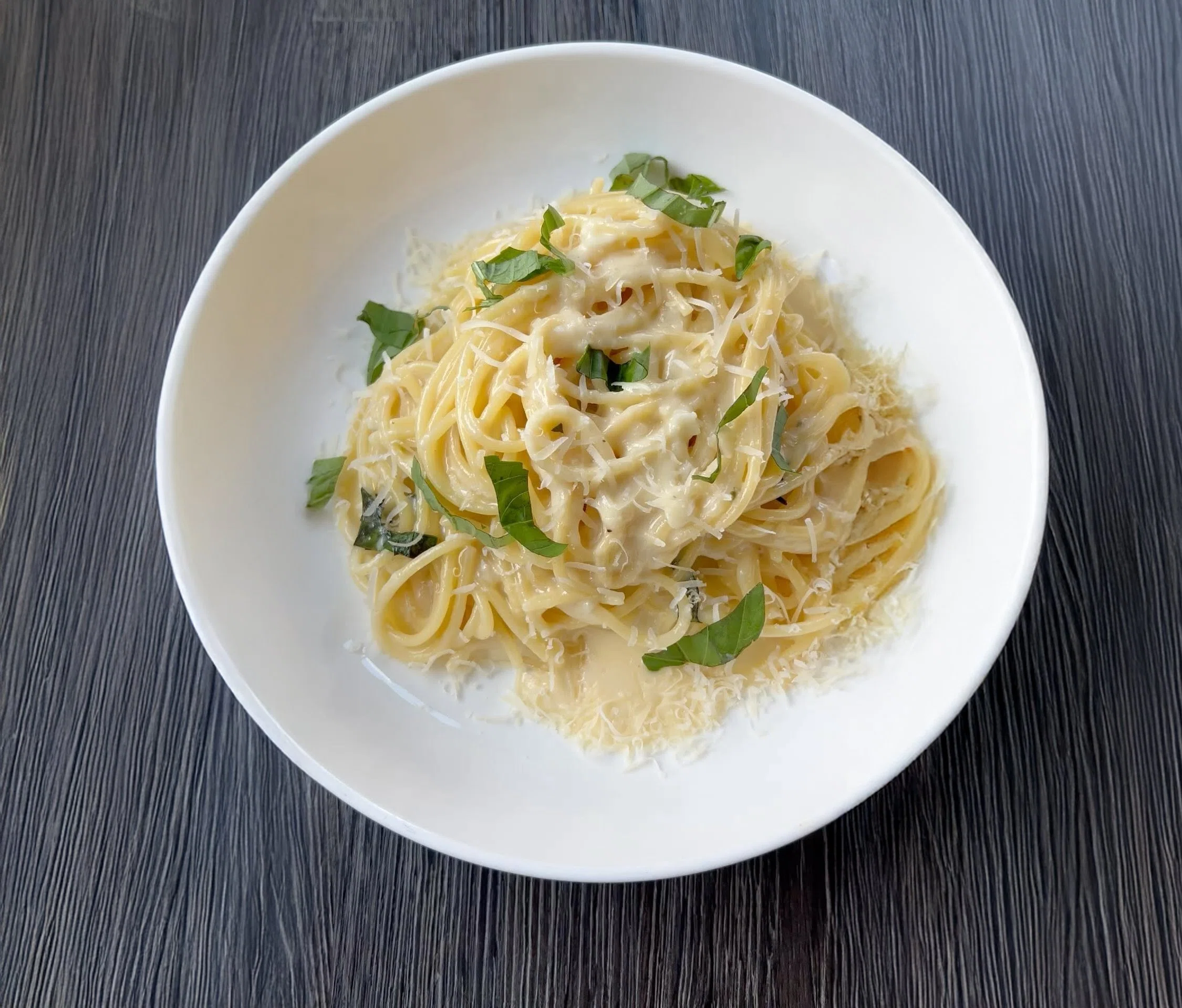 One Pot Cheesy Spaghetti