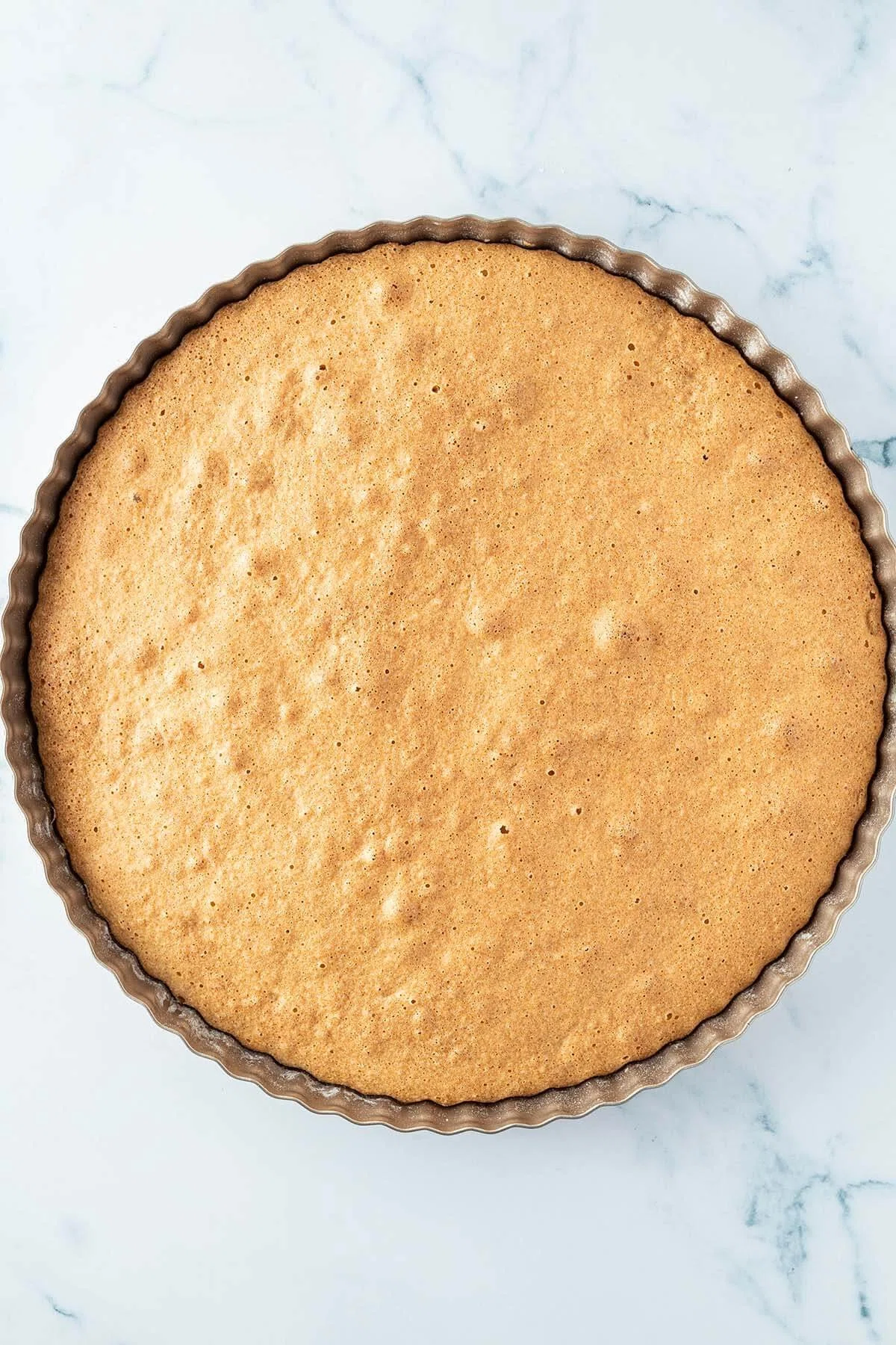 Sugar-Free Strawberry Cake
