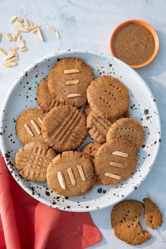 Vegan Almond Cookies