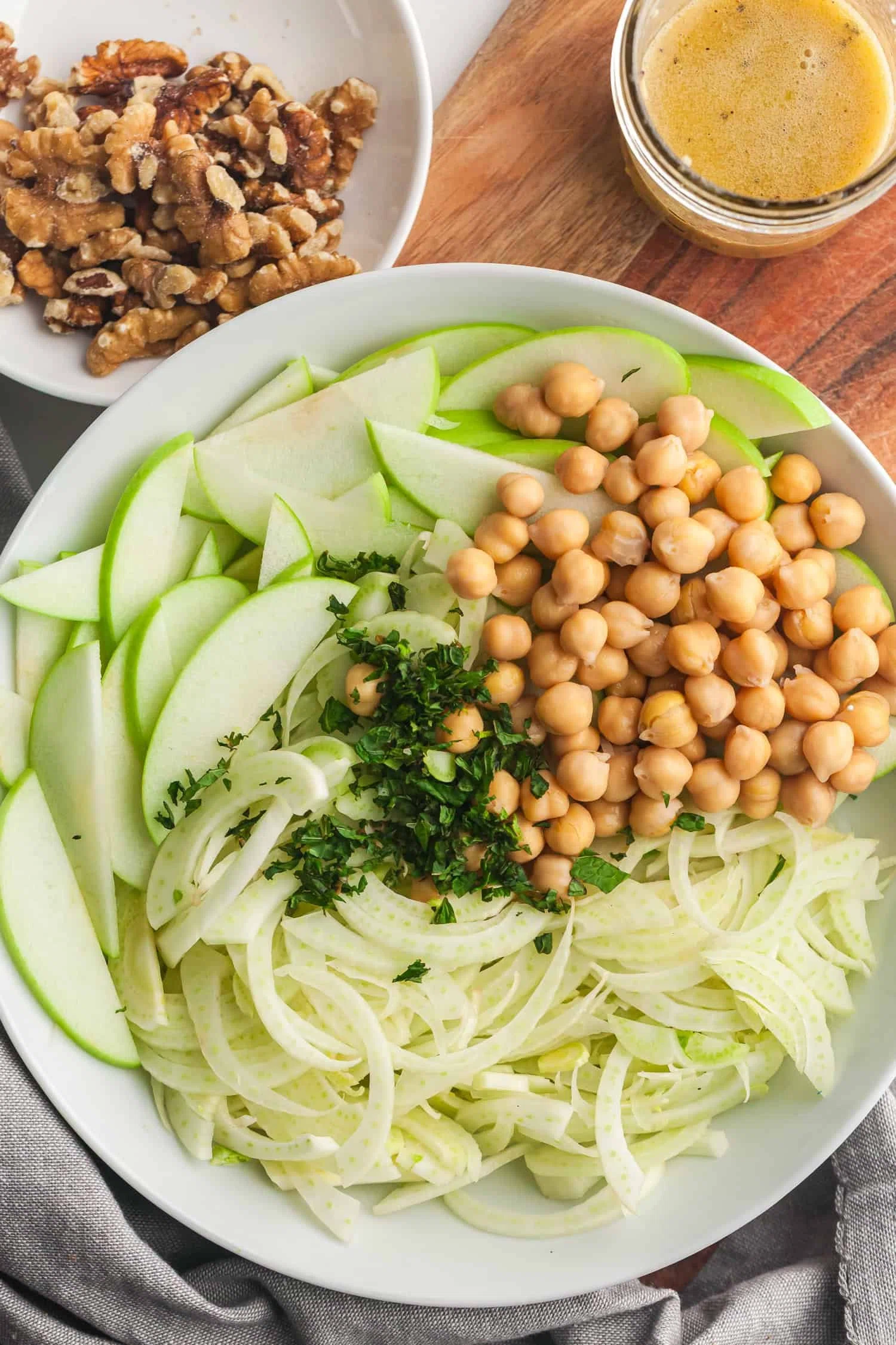 Apple Fennel Slaw