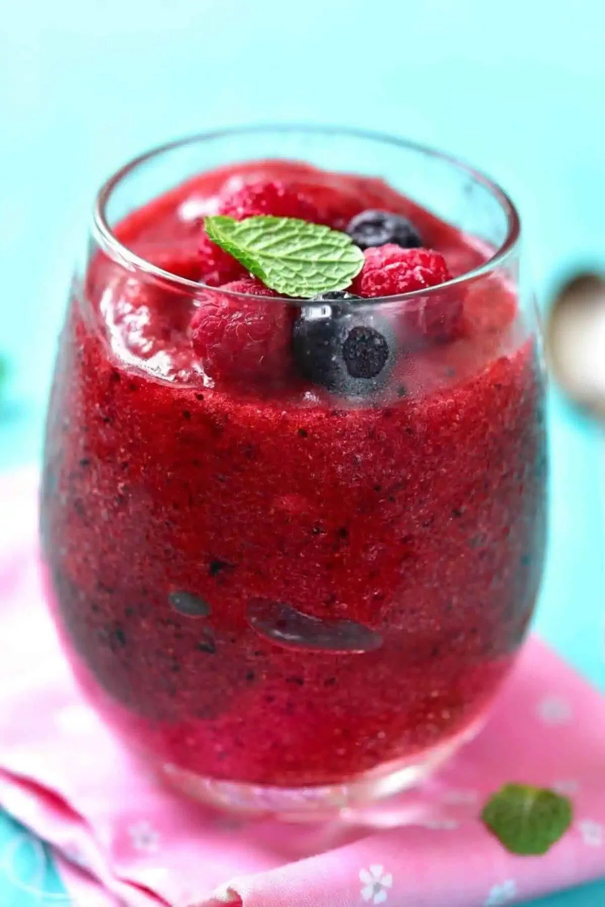 Mixed Berry Smoothie (2 Ingredients)