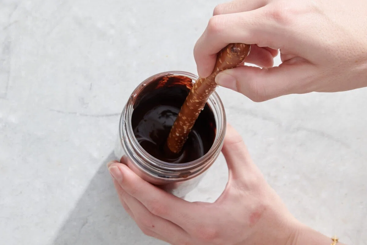 Thanksgiving Turkey Pretzels