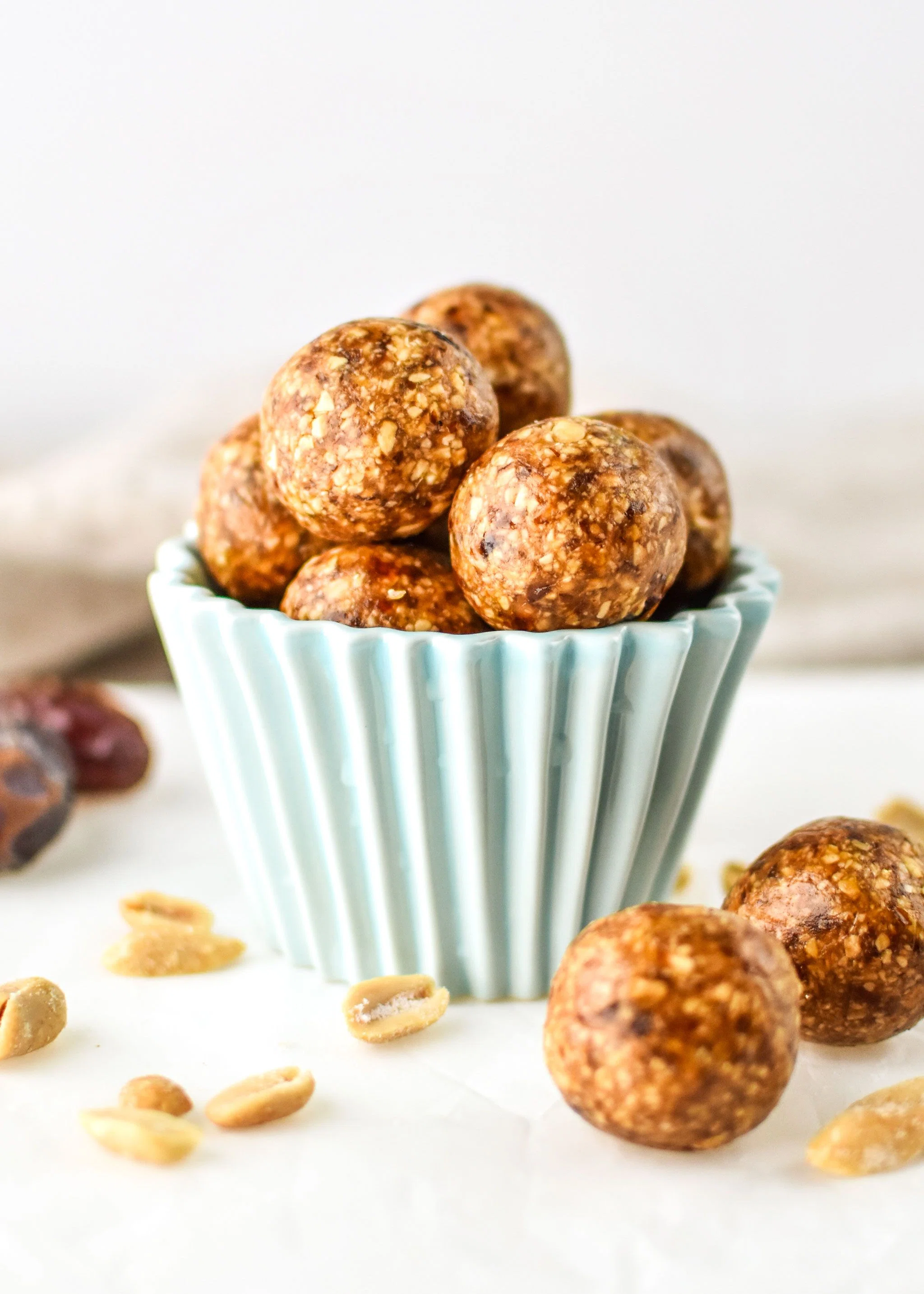 2-Ingredient Peanut Butter Cookie Balls