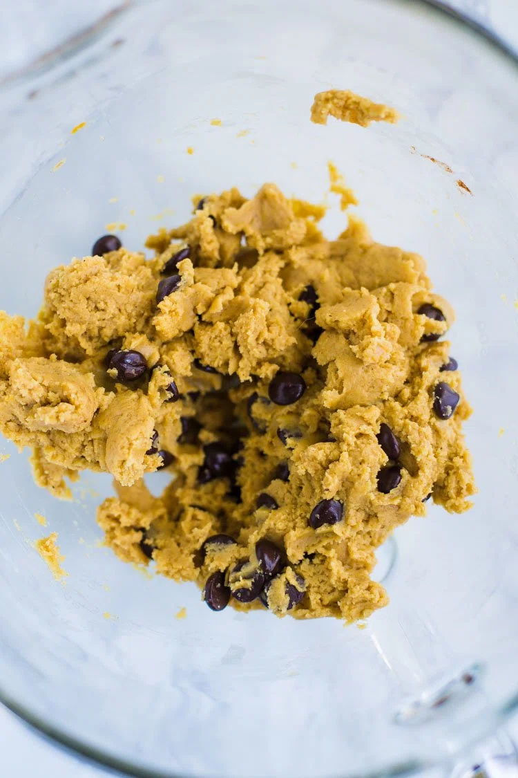 Vegan Pumpkin Chocolate Chip Cookies