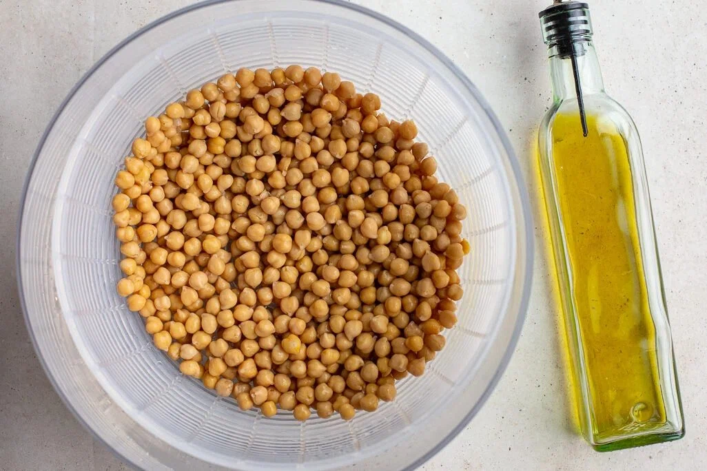 Crispy Chickpeas (Oven Roasted)