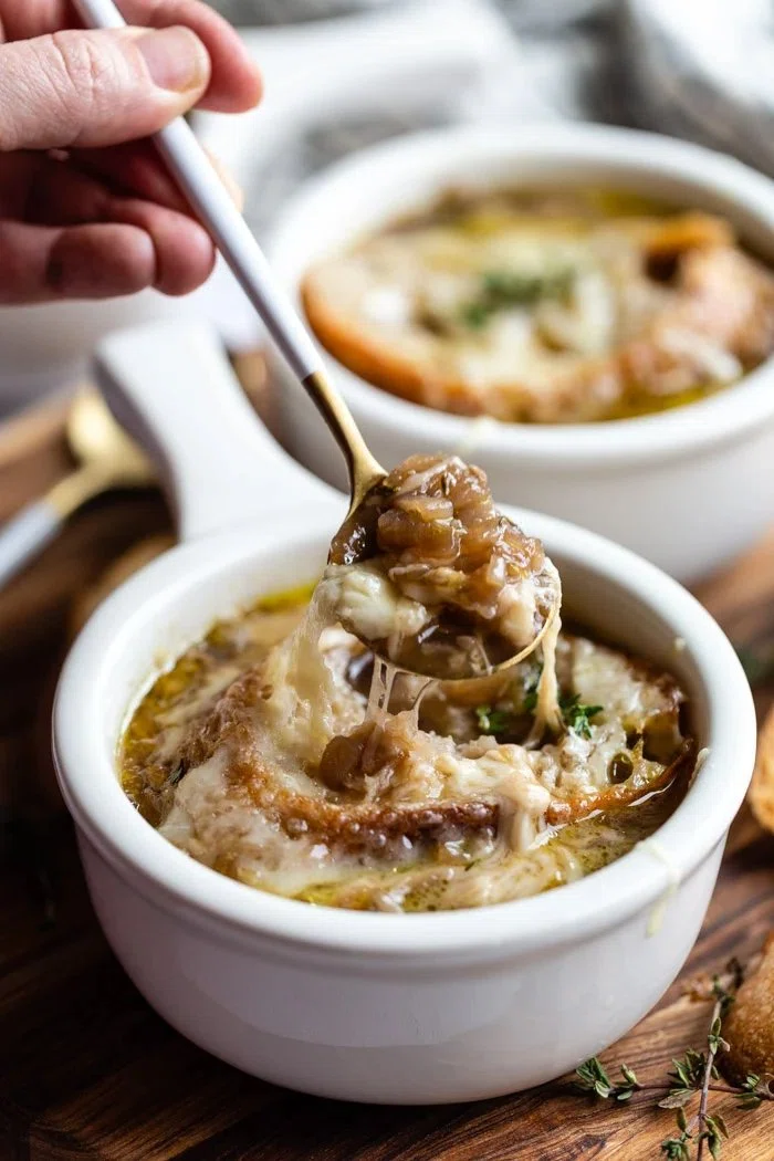Vegetarian French Onion Soup