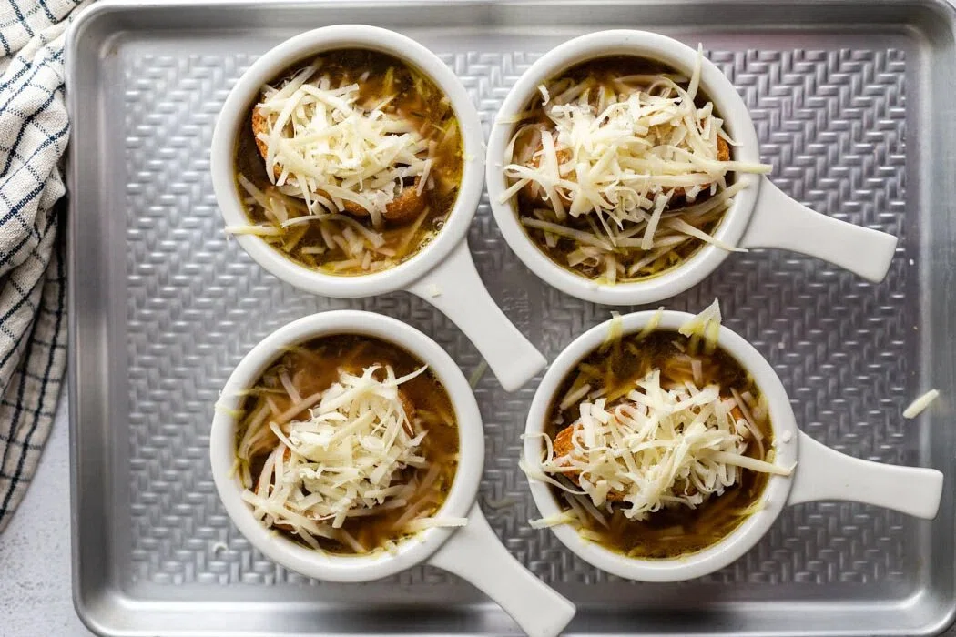 Vegetarian French Onion Soup