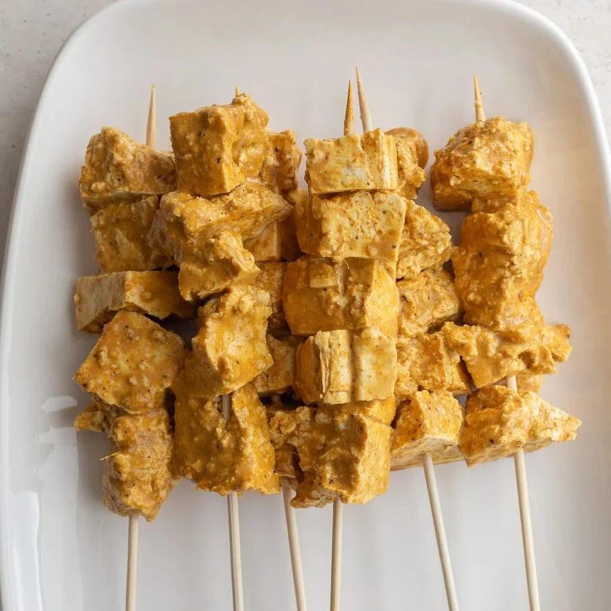 Tofu Satay with Peanut Sauce