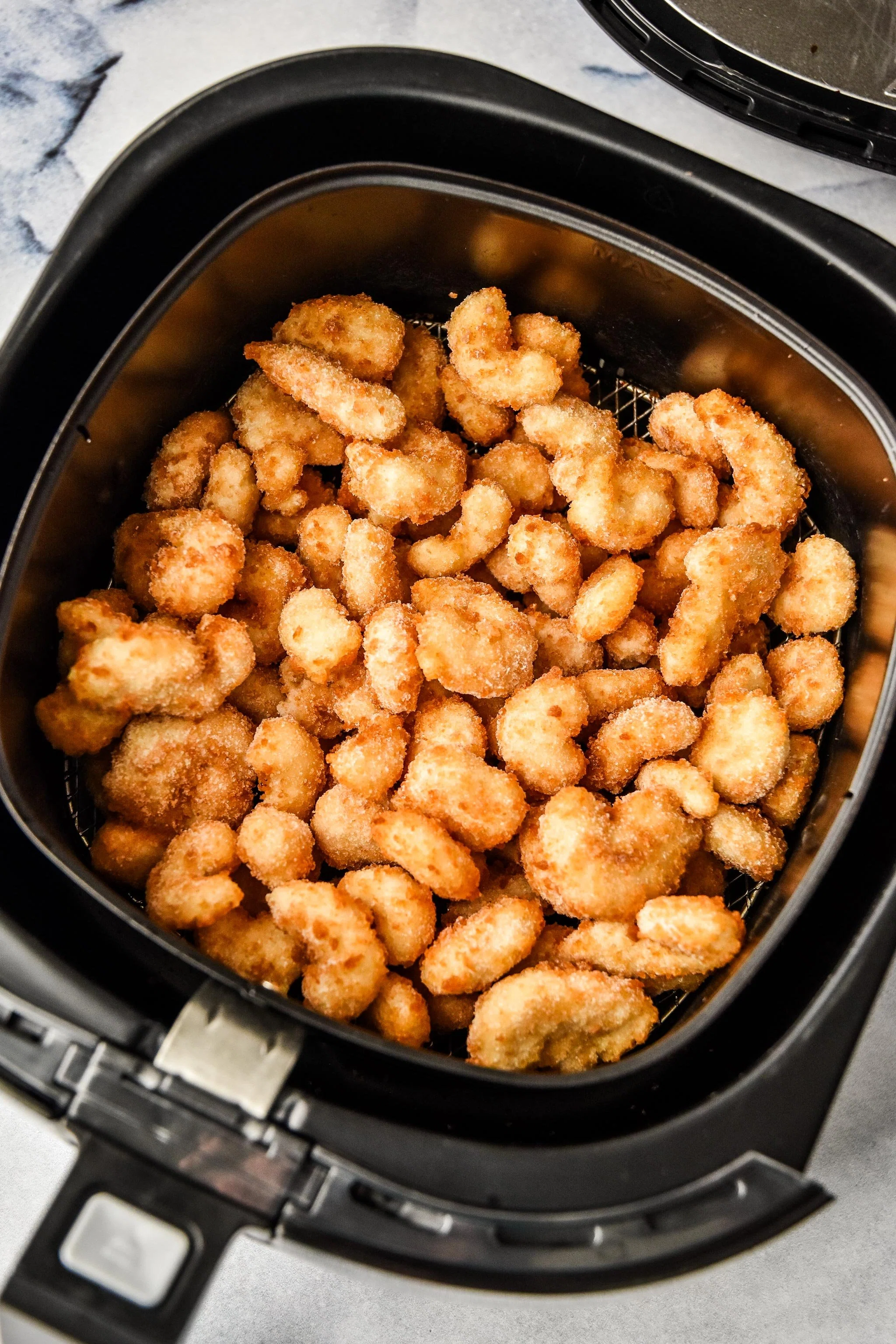 How to Cook Frozen Breaded Shrimp in an Air Fryer