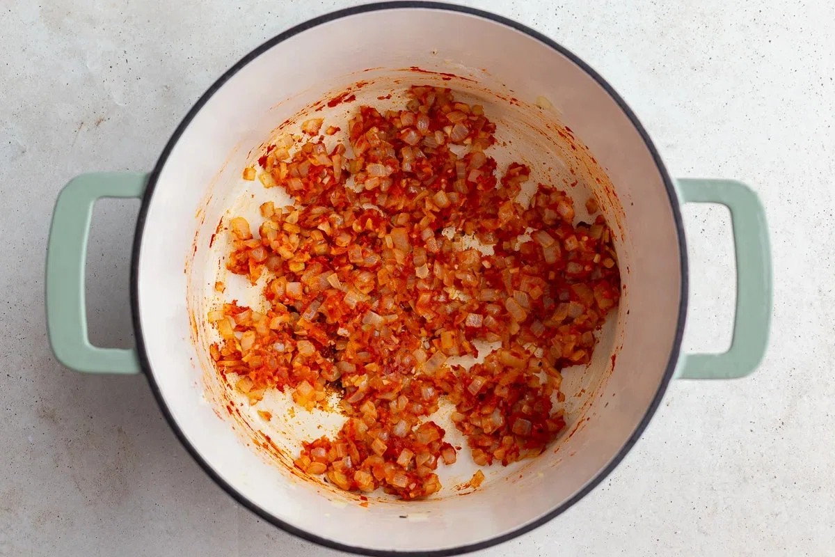 Easy Creamy Tortellini Soup