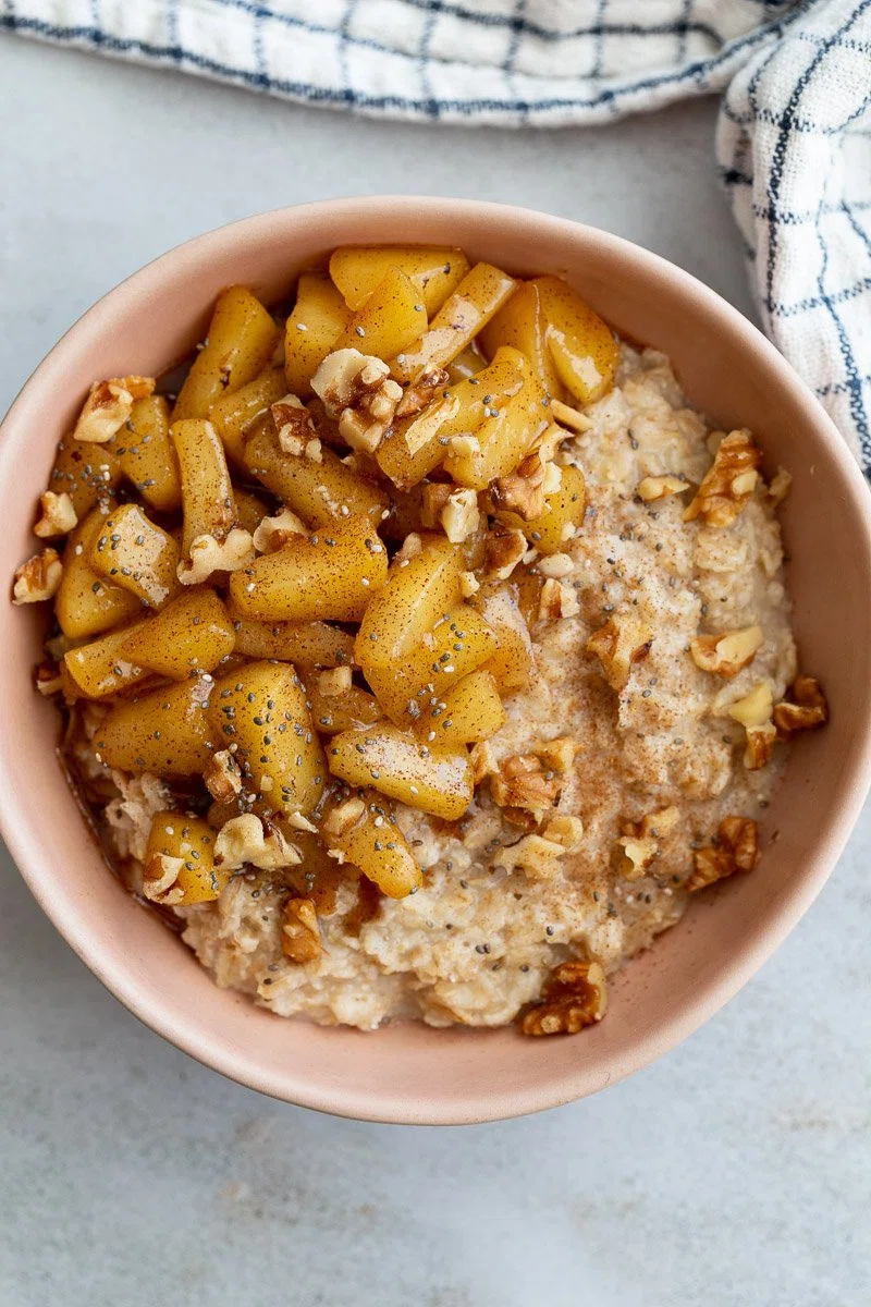 Apple Cinnamon Oatmeal