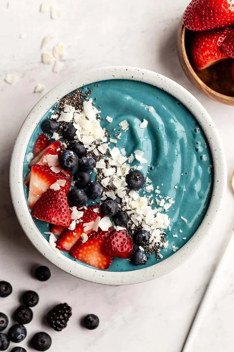 Blue Spirulina Smoothie