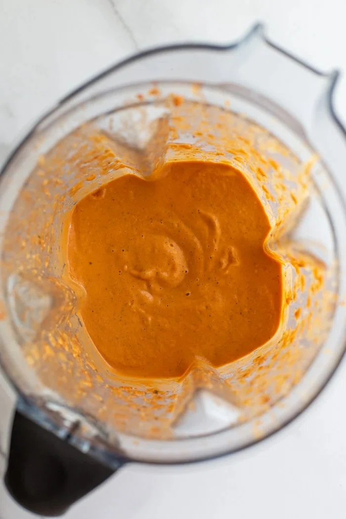 Creamy Tomato Pasta (vegan)