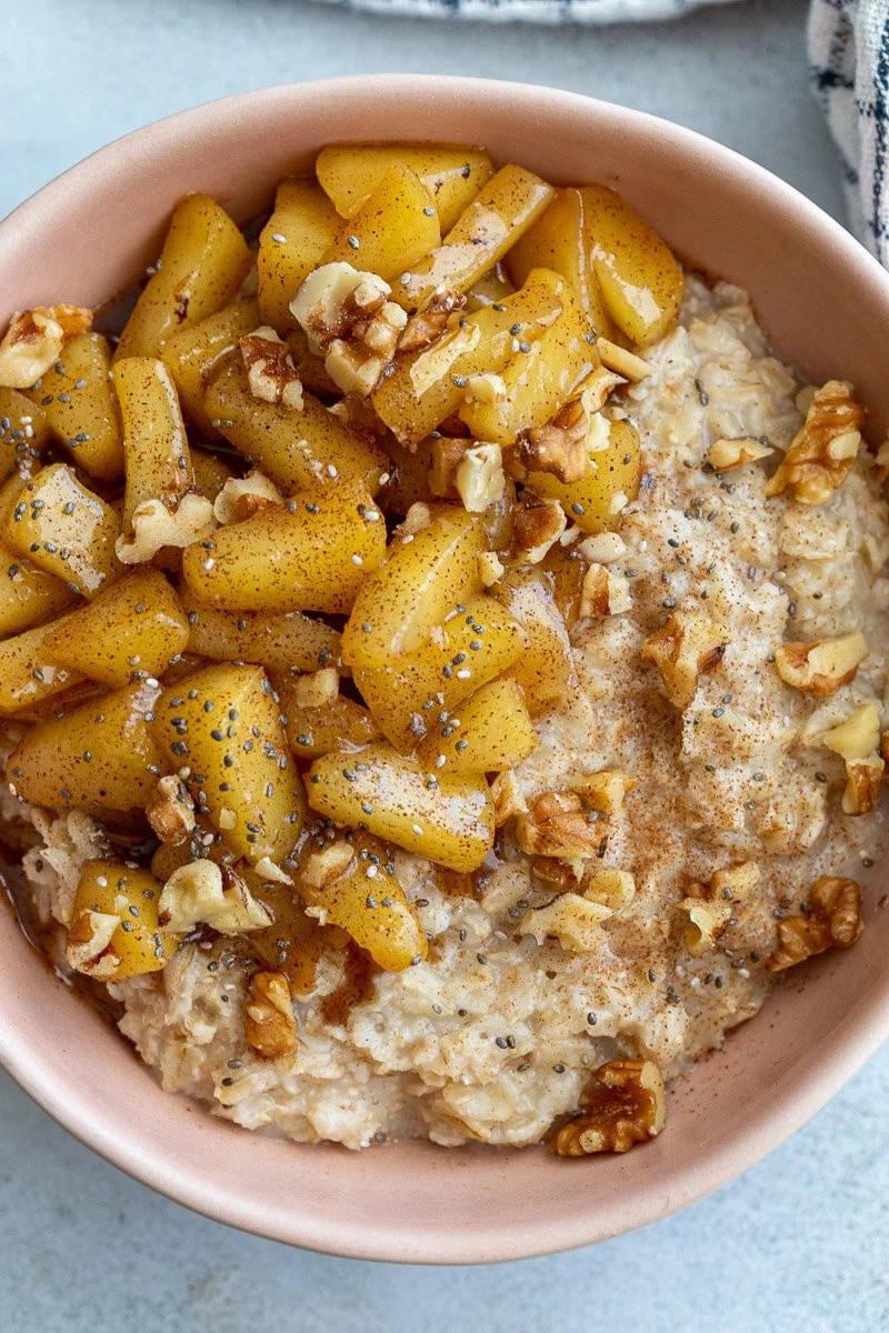 Apple Cinnamon Oatmeal