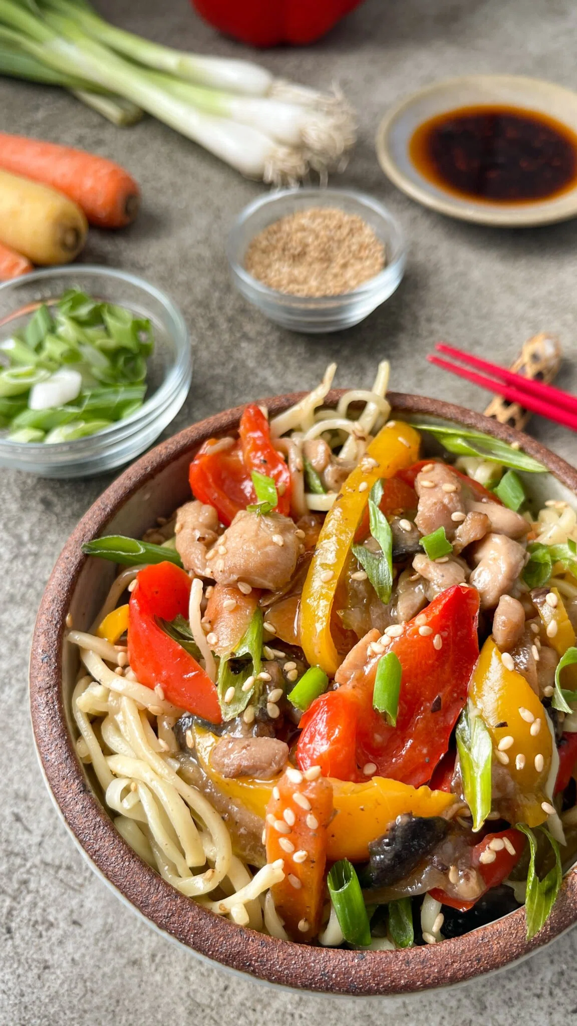 Easy Chicken Lo Mein