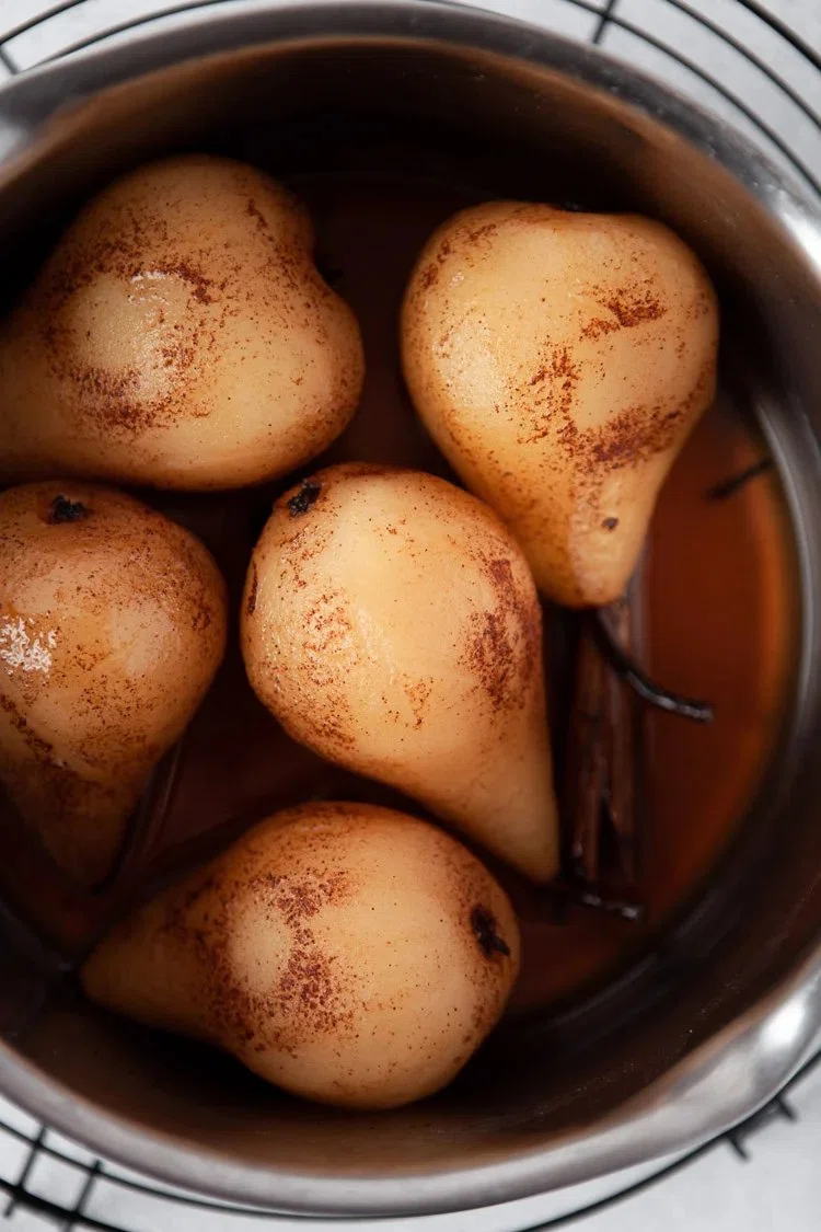 Vanilla Poached Pears
