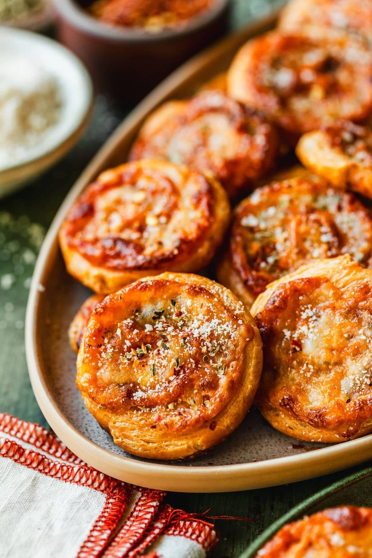 Savory Pizza Scrolls with Puff Pastry