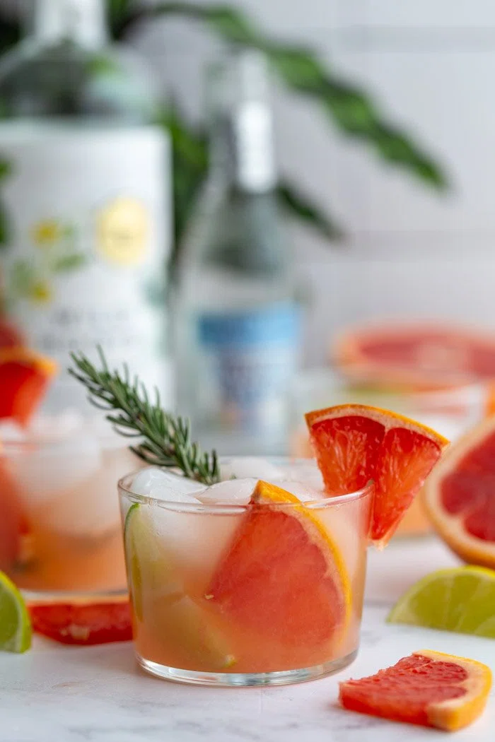 Grapefruit Gin & Tonic