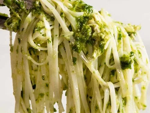 Green Ginger Rice Noodles