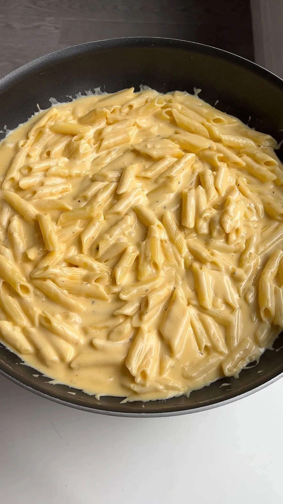 Ultimate Mac and Cheese Bake
