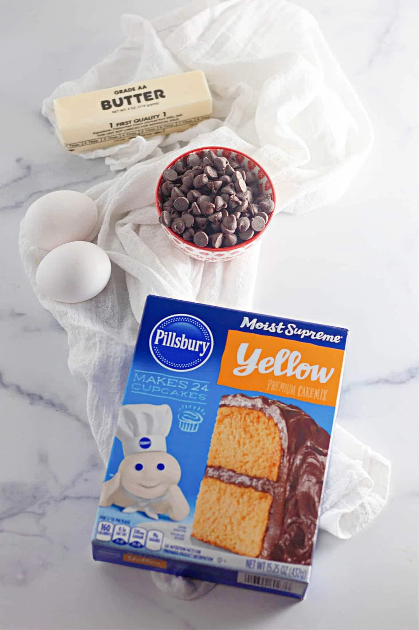 Chocolate Chip Cake Mix Cookie Bars
