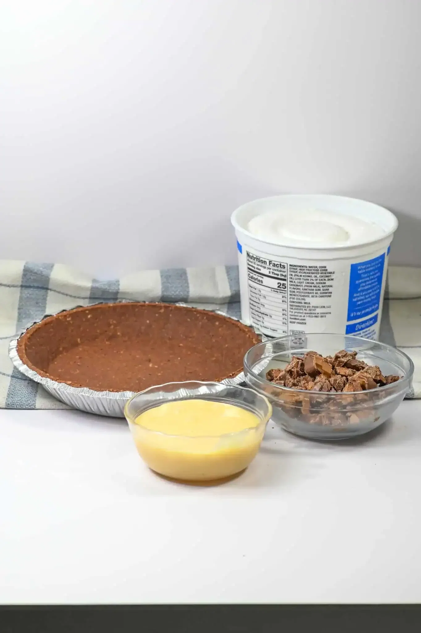 No Bake Caramel Pie