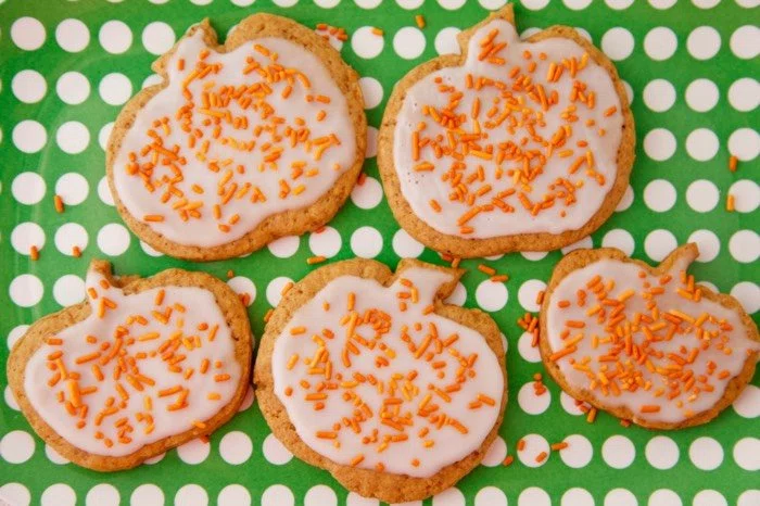 Pumpkin Spice Roll Out Cookies
