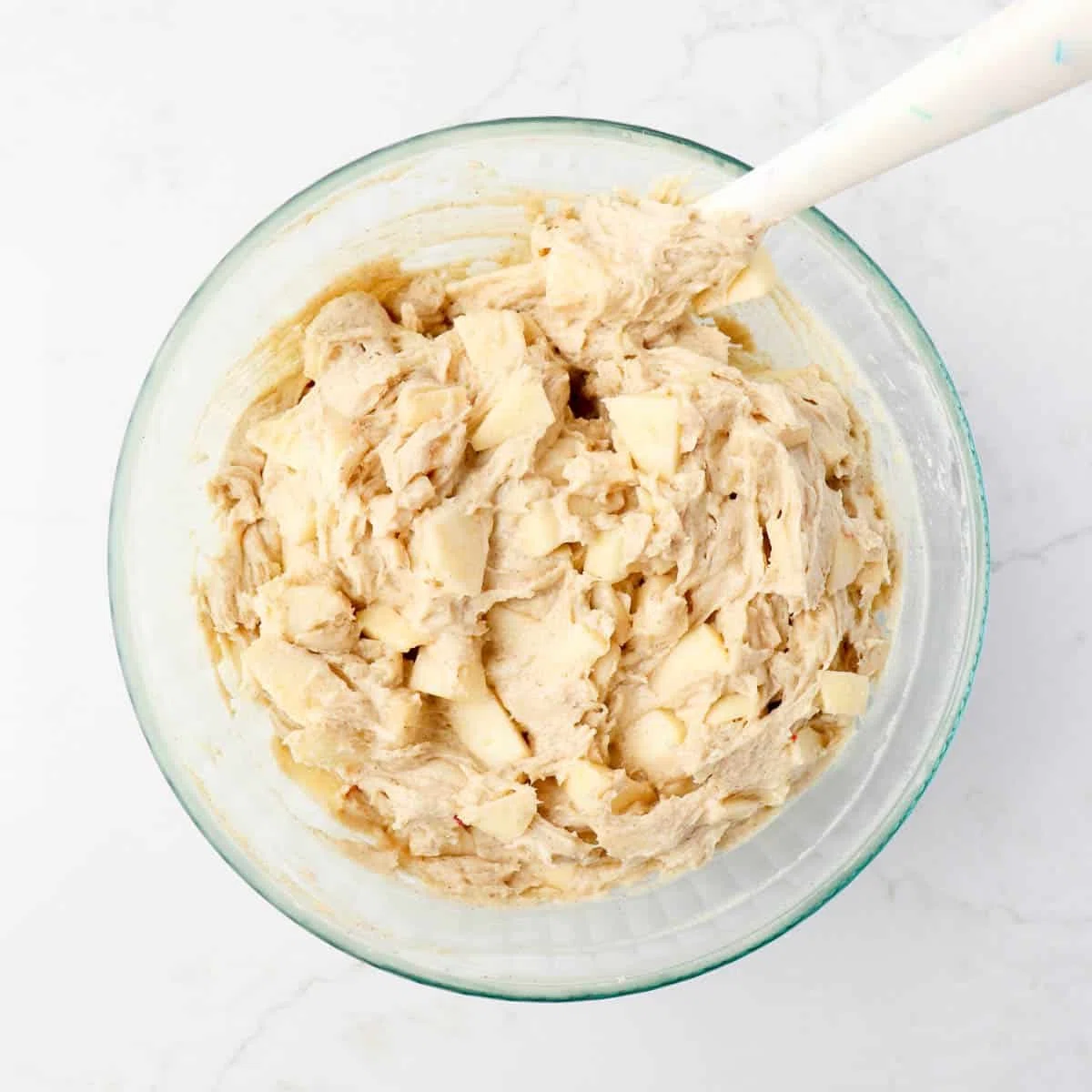 Easy Apple Spice Muffins (with applesauce)