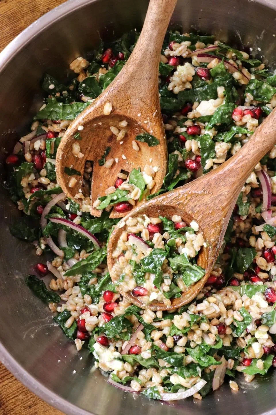 Easy Mediterranean Farro Salad with Mint Vinaigrette