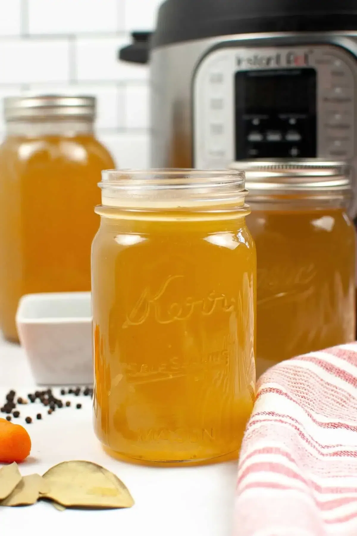 Instant Pot Chicken Bone Broth