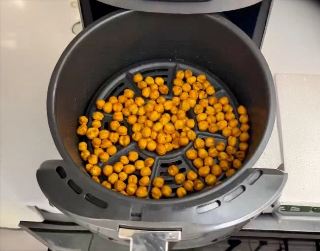 Crispy Air-Fried Chickpeas