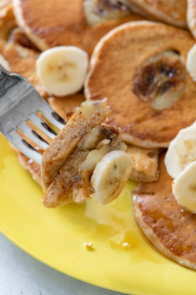 Whole Wheat Cinnamon Banana Pancakes